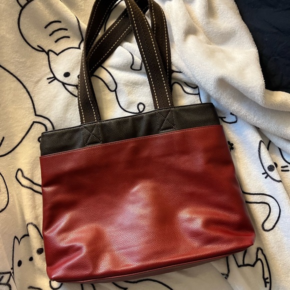 Chala Faux Leather Raccoon Tote - Picture 2 of 6